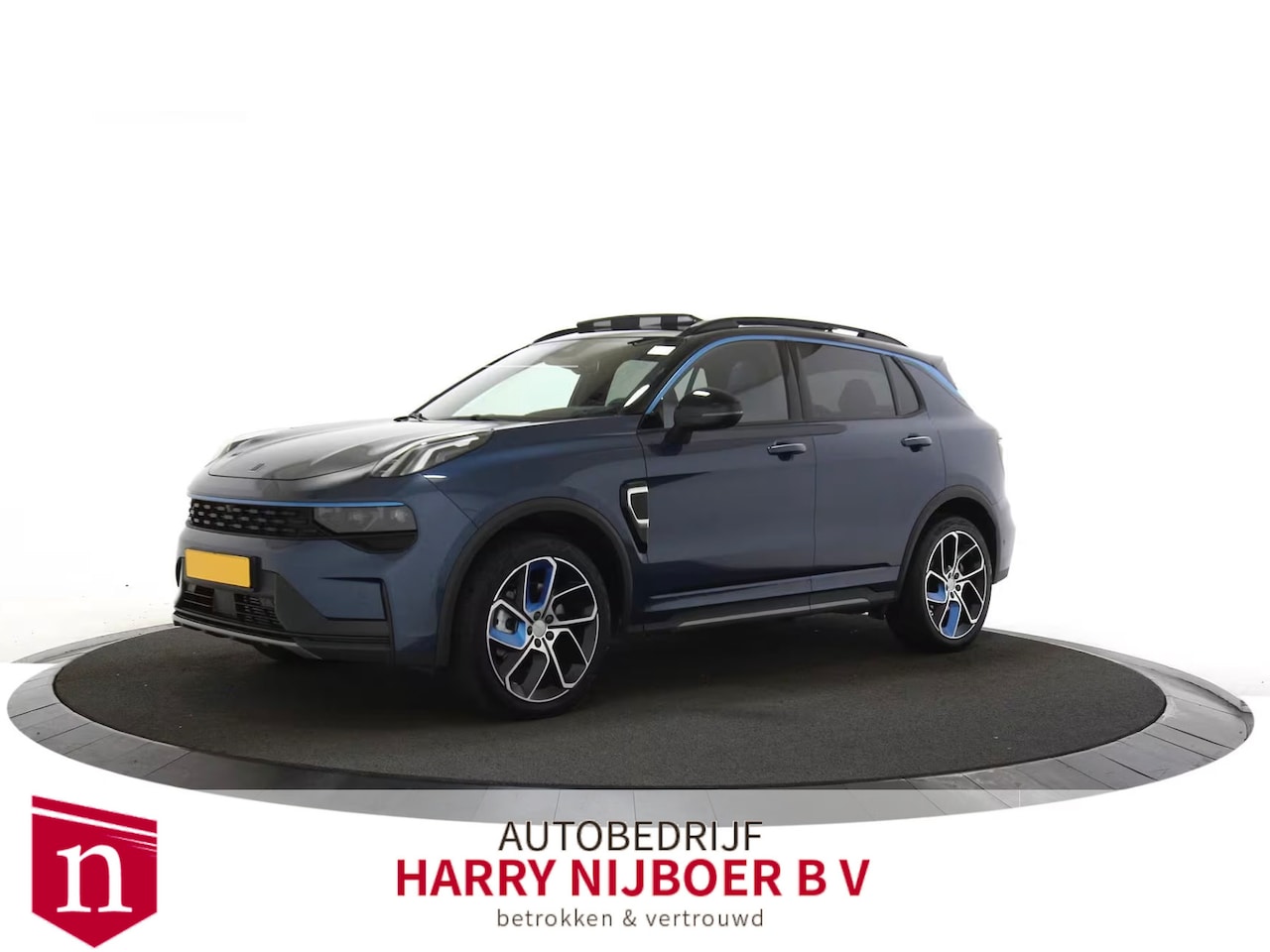 Lynk & Co 01 - 1.5 Navi / Panodak / 360 Camera / Clima / Zwarte hemel! - AutoWereld.nl