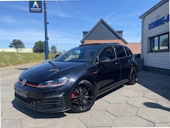 Volkswagen Golf - 2.0 TSI GTI Performance/ Pano/ Dynaudio/ Keyless/ Virtual CP/ Dynamic lights