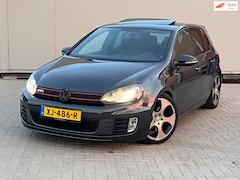 Volkswagen Golf - 2.0 GTI DSG AUTOMAAT PANO SCHUIFDAK BOMVOL LED AIRCO IJSKOUD RIJD ALS NIEUW