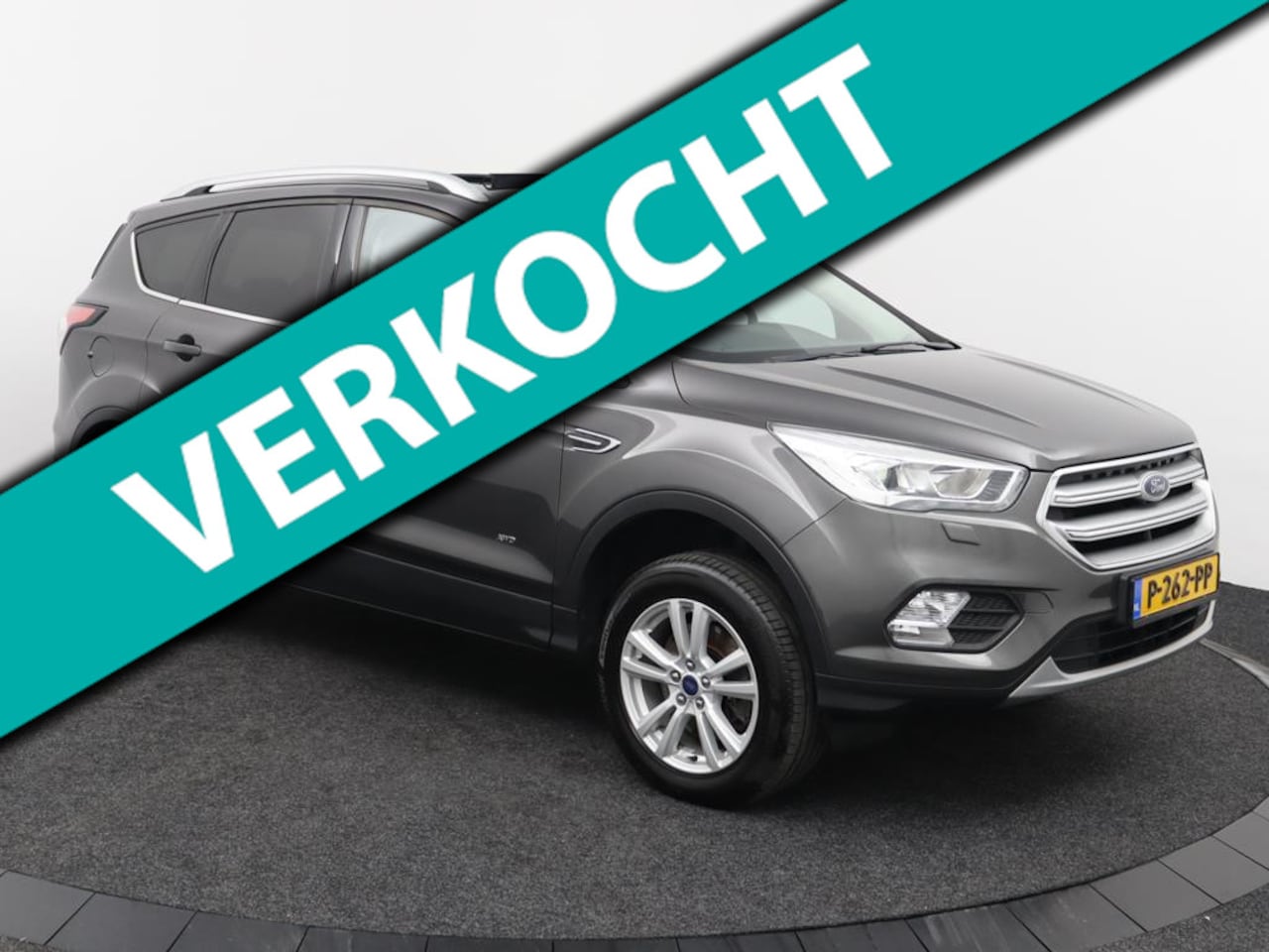 Ford Kuga - 1.5 EcoBoost Titanium PANORAMODAK I TREKHAAK I LEER - AutoWereld.nl