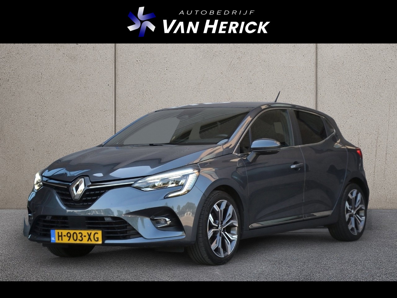 Renault Clio - 1.0 TCe 100PK Intens | Navigatie | BOSE Audio | Climate Control - AutoWereld.nl