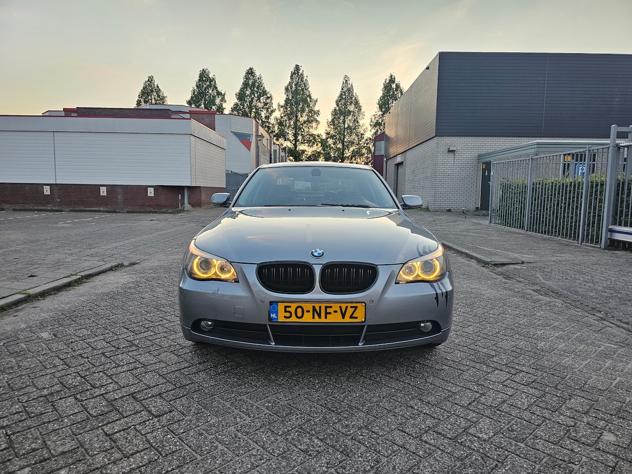 BMW 5-serie - 520i - AutoWereld.nl