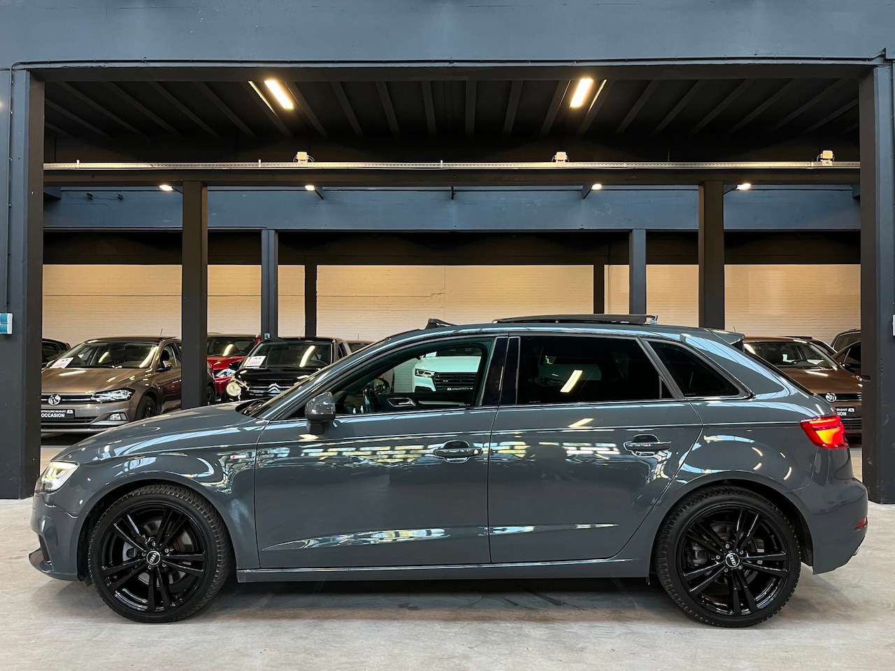 Audi A3 Sportback - 2.0 TFSI quattro Sport S Line Pano/Carplay/Virtual/ACC - AutoWereld.nl