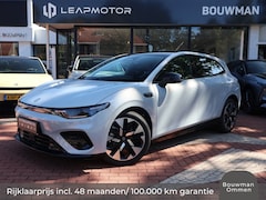 Leapmotor B05 - 67, 1 kWh 218PK Design Nieuw, Rijklaarprijs | Panoramadak | 360 Camera | Navigatie | Carpl