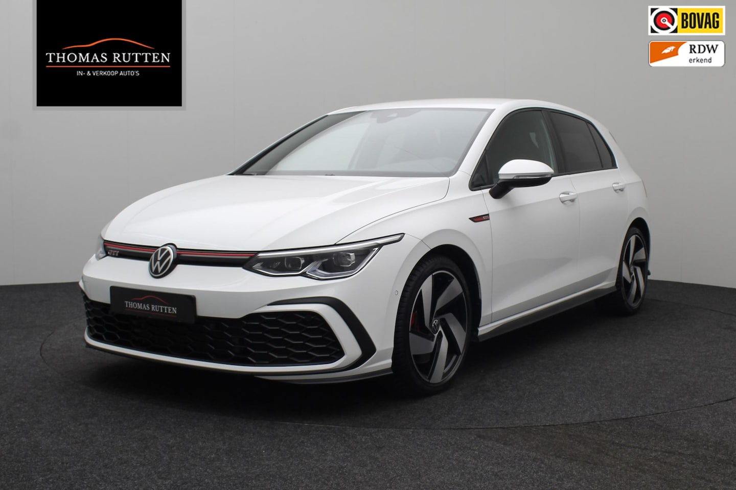 Volkswagen Golf - 2.0 TSI GTI 2022 | Airco | Stoel & Stuurverwarming | Navigatie | Carplay | Achteruitrij Ca - AutoWereld.nl