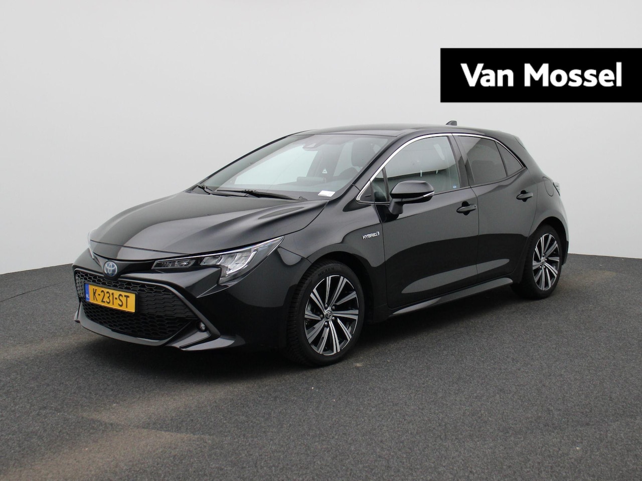 Toyota Corolla - 1.8 Hybrid Business Plus | Navigatie | Airco | Lichtmetalen Velgen | Privacy Glass | Camer - AutoWereld.nl