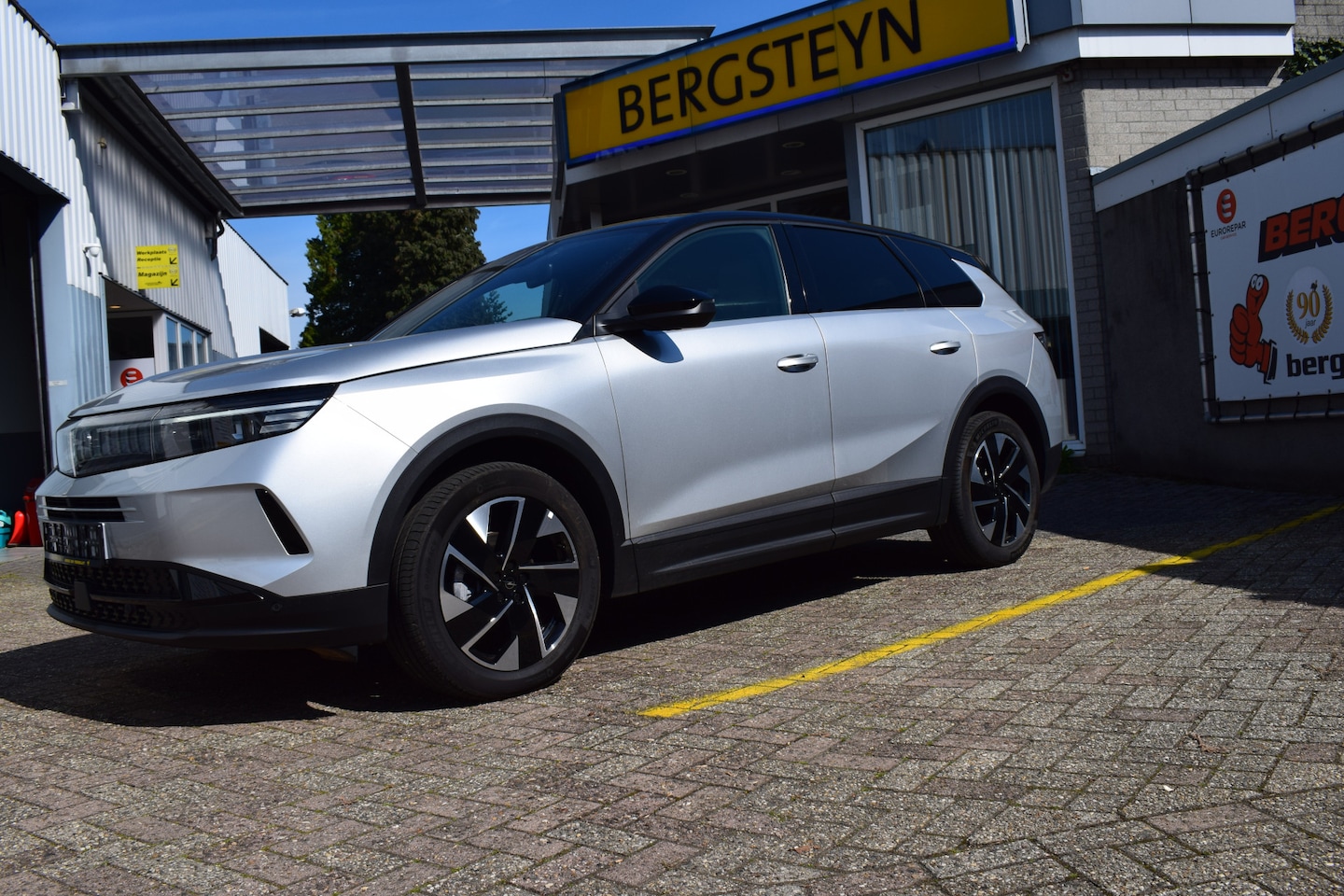 Opel Grandland - 1.2 Turbo Hybrid GS 1.2 Turbo Hybrid GS line - AutoWereld.nl