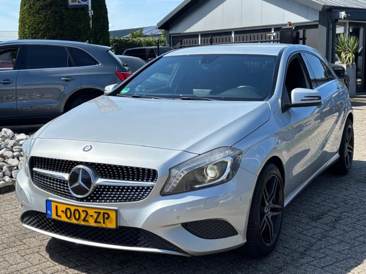 Mercedes-Benz A-klasse - 180 Ambition Sport 2012 Grijs Xenon A180 - AutoWereld.nl