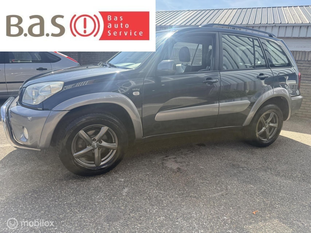 Toyota RAV4 - 2.0-16V VVT-i Sol 2.0-16V VVT-i Sol - AutoWereld.nl
