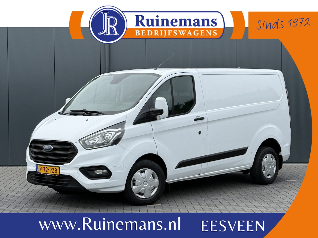 Ford Transit Custom - 2.0 TDCI 130 PK / L1H1 / TREKHAAK / SORTIMO INRICHTING / AIRCO / CRUISE / 3-ZITS / LED / S - AutoWereld.nl