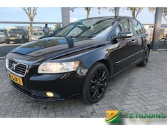 Volvo S40 - 2.5 T5 Momentum 230 pk