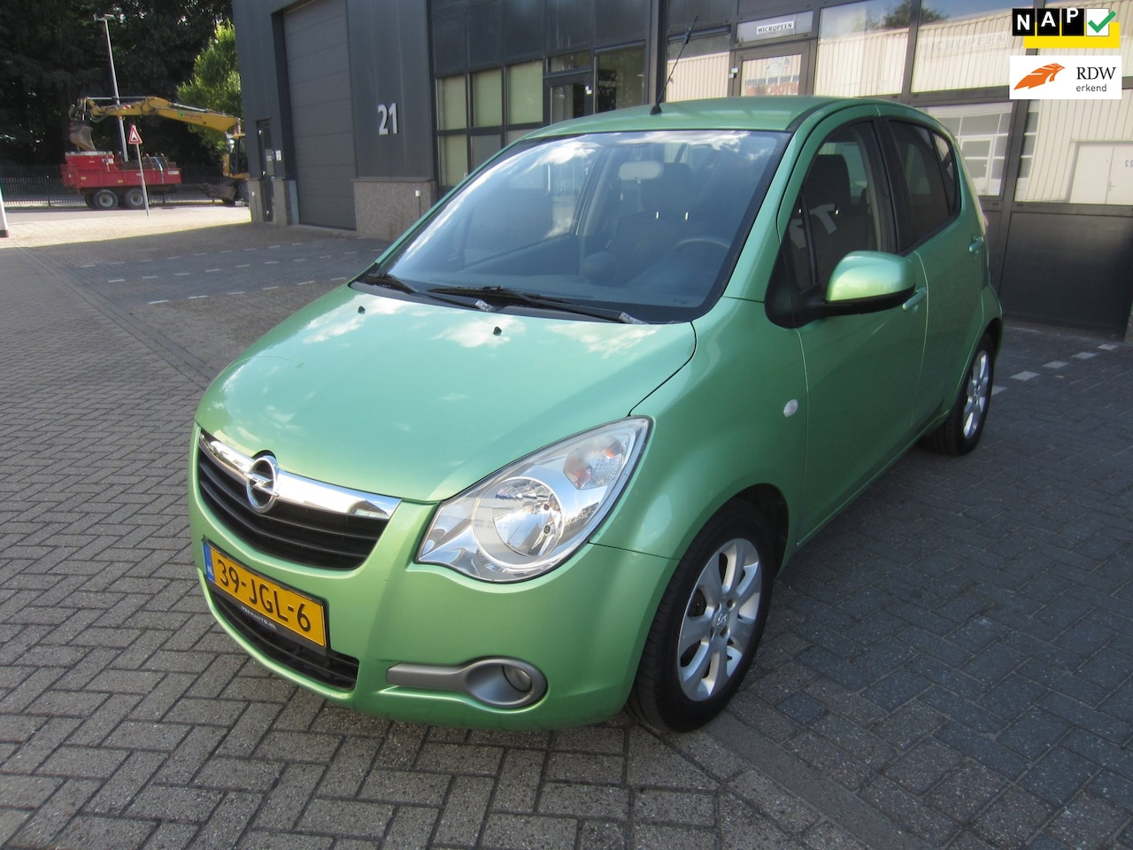 Opel Agila - 1.2 Enjoy 2009 Airco 167.000KM NAP! APK! - AutoWereld.nl