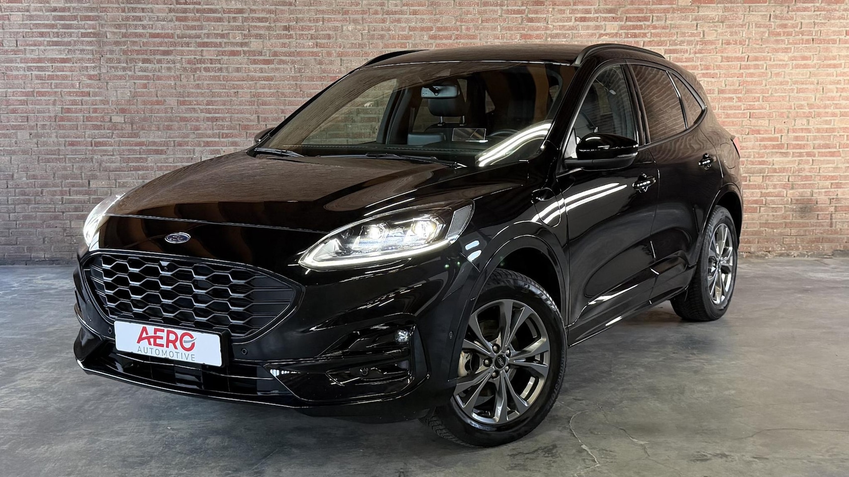 Ford Kuga - 2.5 Duratec PHEV ST-Line X Winter Pakket  / Safety Pakket / HUD / B&O / Trekhaak elc wegkl - AutoWereld.nl