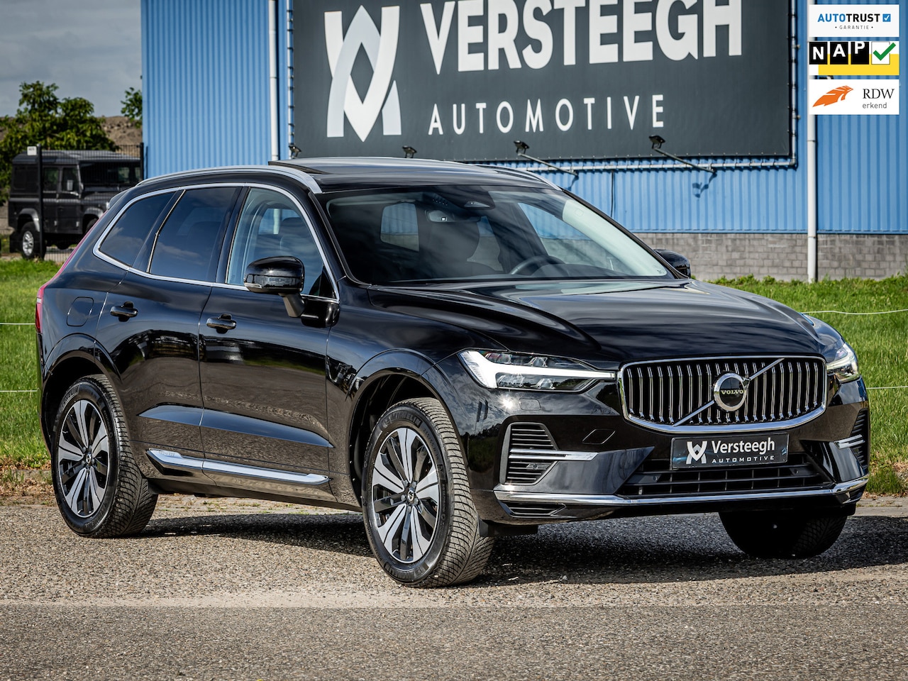 Volvo XC60 - 2.0 T6 Plug-in hybrid AWD Plus Bright | Panoramadak | Dealeronderhouden - AutoWereld.nl