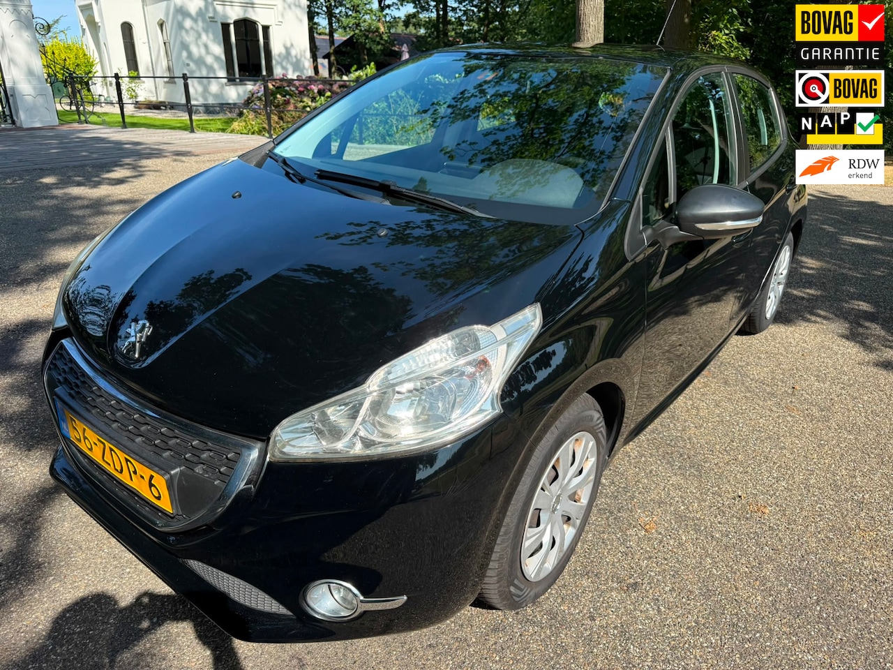 Peugeot 208 - | 2012 | 171.000 km | NAP | Airco | Nieuwe APK |Navigatie - AutoWereld.nl