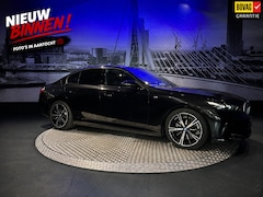 BMW 5-serie - 530e M Sport*ComfStoelen*DrivAss+*Trekhaak*NLAuto*1Eig