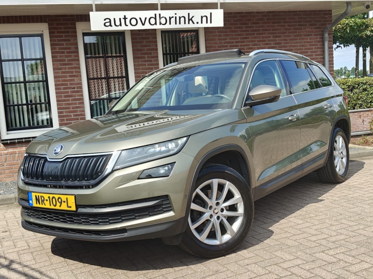 Skoda Kodiaq - 1.4 TSI ACT St.B.7p. TREKHAAK / SCHUIFDAK / ACC / NAP - AutoWereld.nl