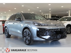 Volkswagen T-Roc - 1.5 eTSI R-Line/PANO/CAMERA/CARPLAY