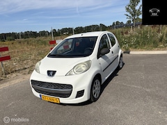 Peugeot 107 - 1.0-12V XR