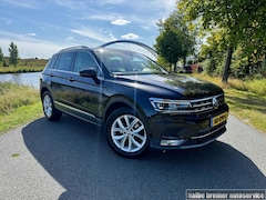 Volkswagen Tiguan - 1.4 TSI Highline |Pano|Camera|Stoelv|Carpl
