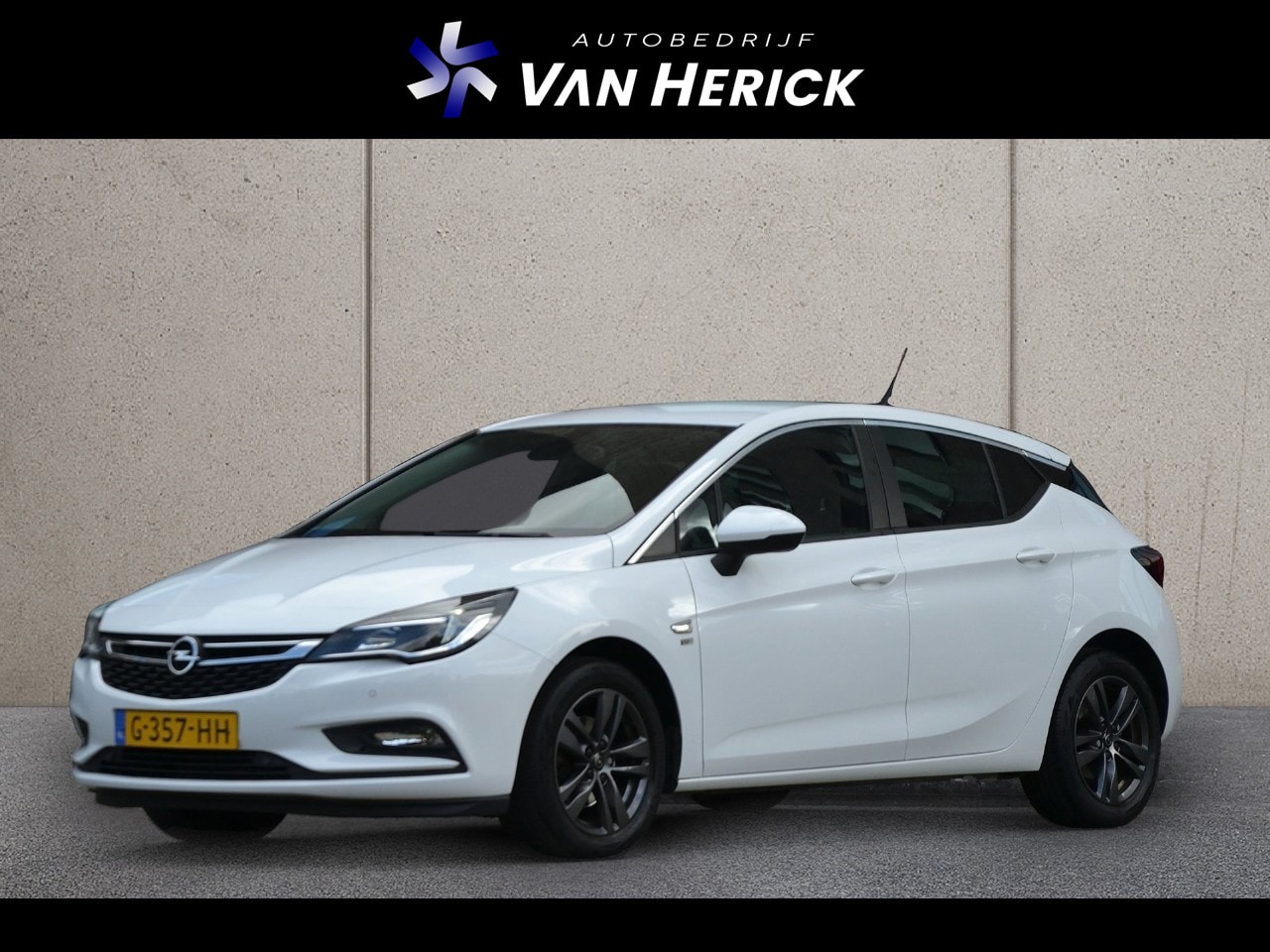 Opel Astra - 1.0 Turbo 120 Jaar Edition 105PK | Carplay | Cruise | LED - AutoWereld.nl