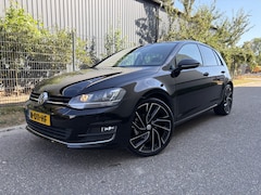 Volkswagen Golf - 1.4 TSI Highline / AIRCO / CRUISE / 5-DEURS / STOELVERWARMING