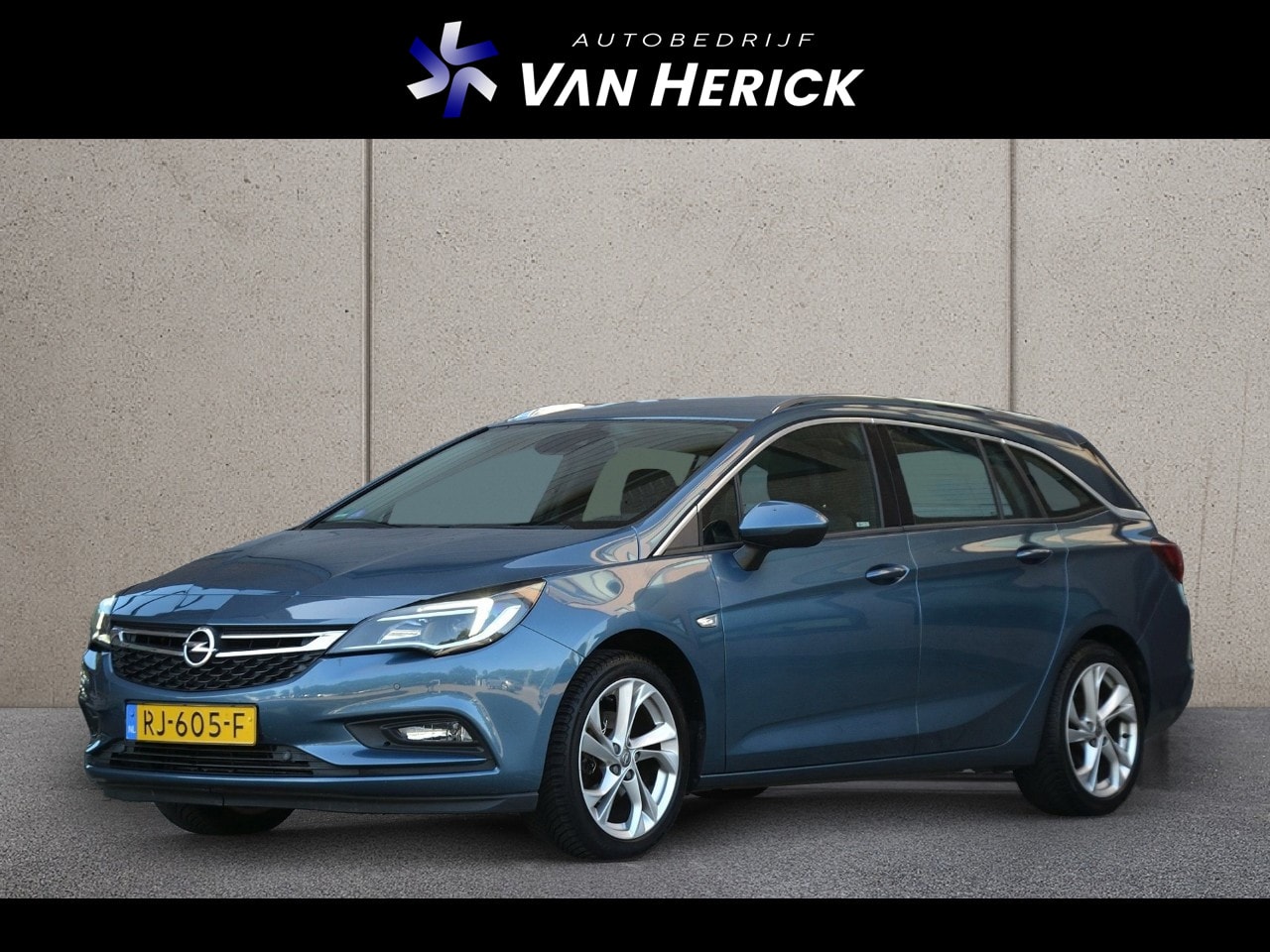 Opel Astra Sports Tourer - 1.0 Innovation 105PK | Cruise | Camera | 17 Inch | NAP - AutoWereld.nl