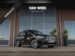 BMW X1 - xDrive28i Executive | Dealer onderhouden | 2e eigenaar | Camera | Sportstoelen | Navigatie