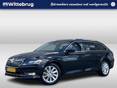 Skoda Superb Combi - 1.4 TSI ACT Clever Edition / Pano / Navigatie / App connect / Parkeersensoren V+A / Trekha