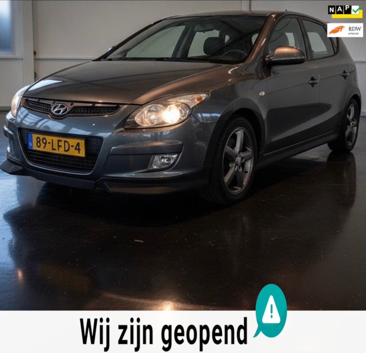 Hyundai i30 - 1.6i Dynamic Business-airco-elek ramen-1 jaar apk - AutoWereld.nl