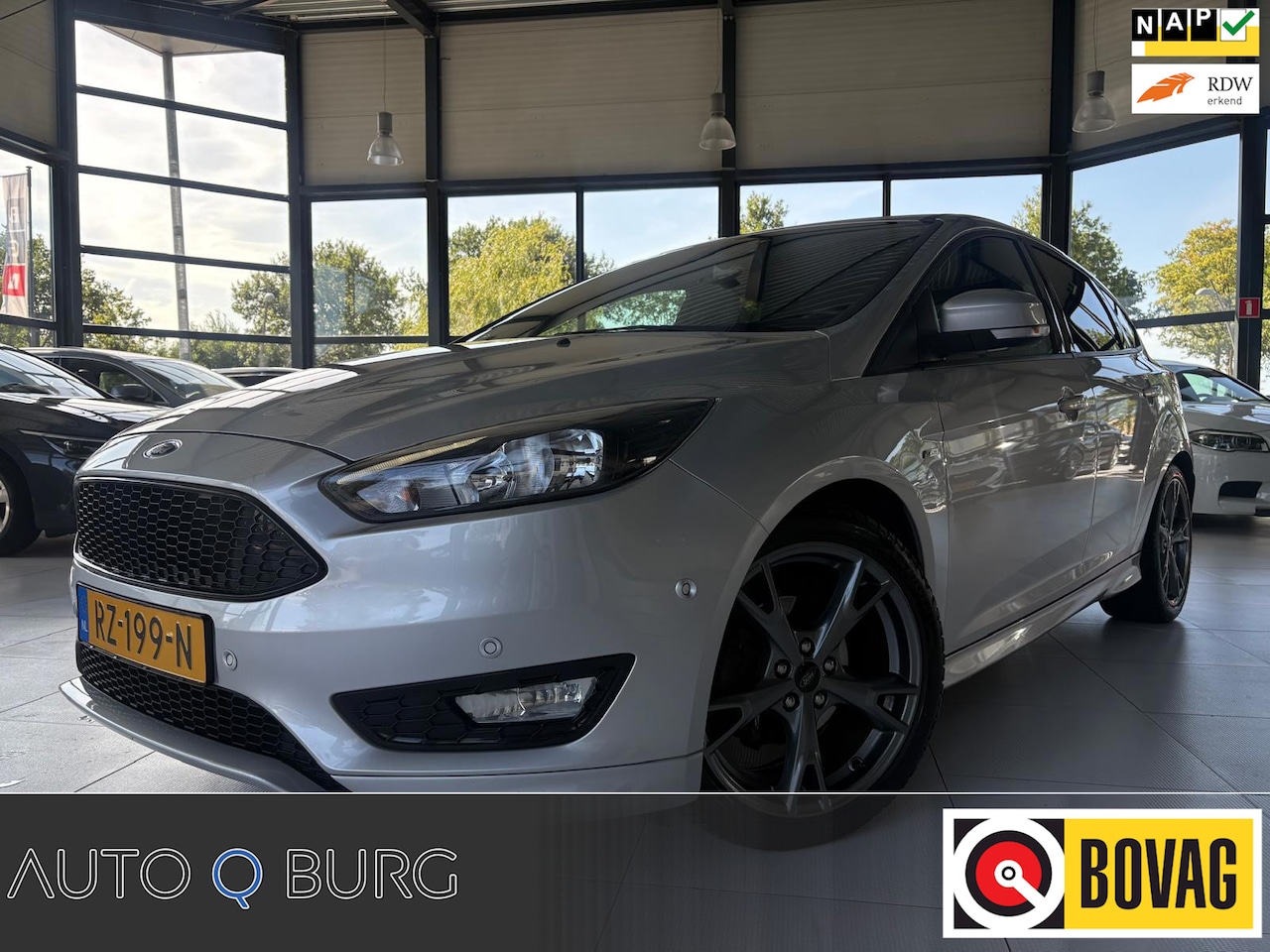 Ford Focus - 1.0 ST-Line | Camera | Climate | Cruise | Navi | LMV | PDC | Dealer Onderhouden | ORG NL | - AutoWereld.nl