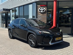 Lexus UX - 250h First Edition / Navi / Alarm klasse 3 / Achtr. Camera