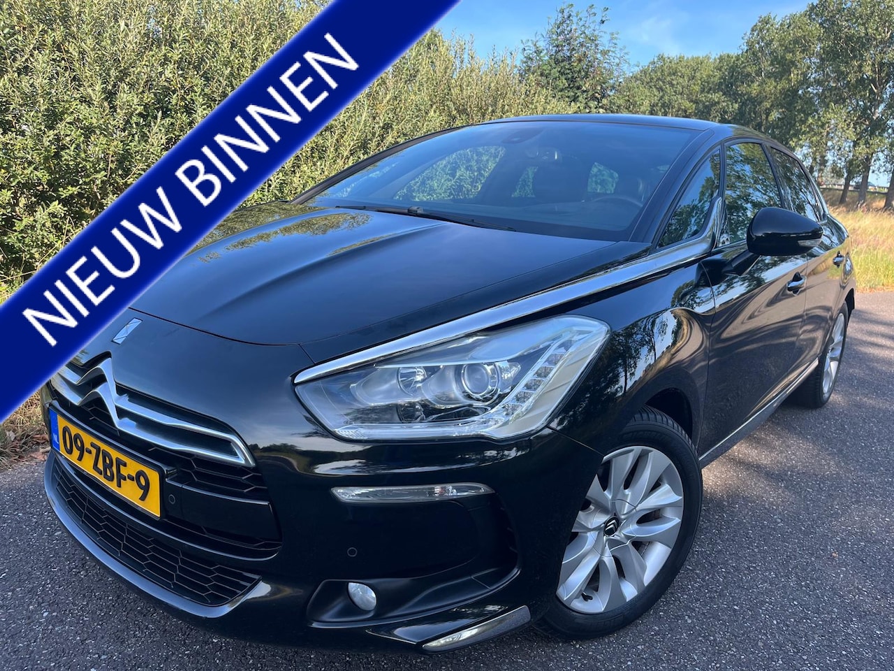 Citroën DS5 - 1.6 THP So Chic 1.6 THP So Chic - AutoWereld.nl