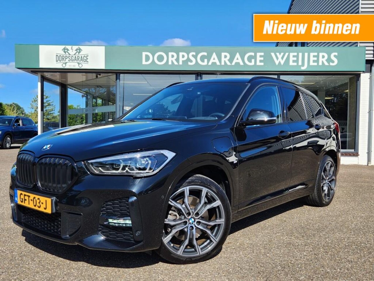 BMW X1 - xDrive25e High Executive M-sport, Camera, 19 inch, Apple carplay, A klep elektrisch - AutoWereld.nl