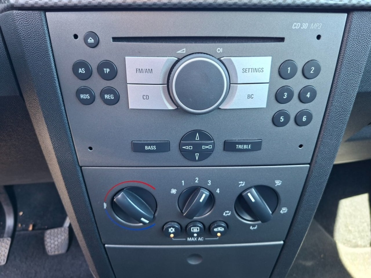 Opel Meriva - 1.6 Temptation RADIO-CD/AIRCO/ELEC.RAMEN/LMV