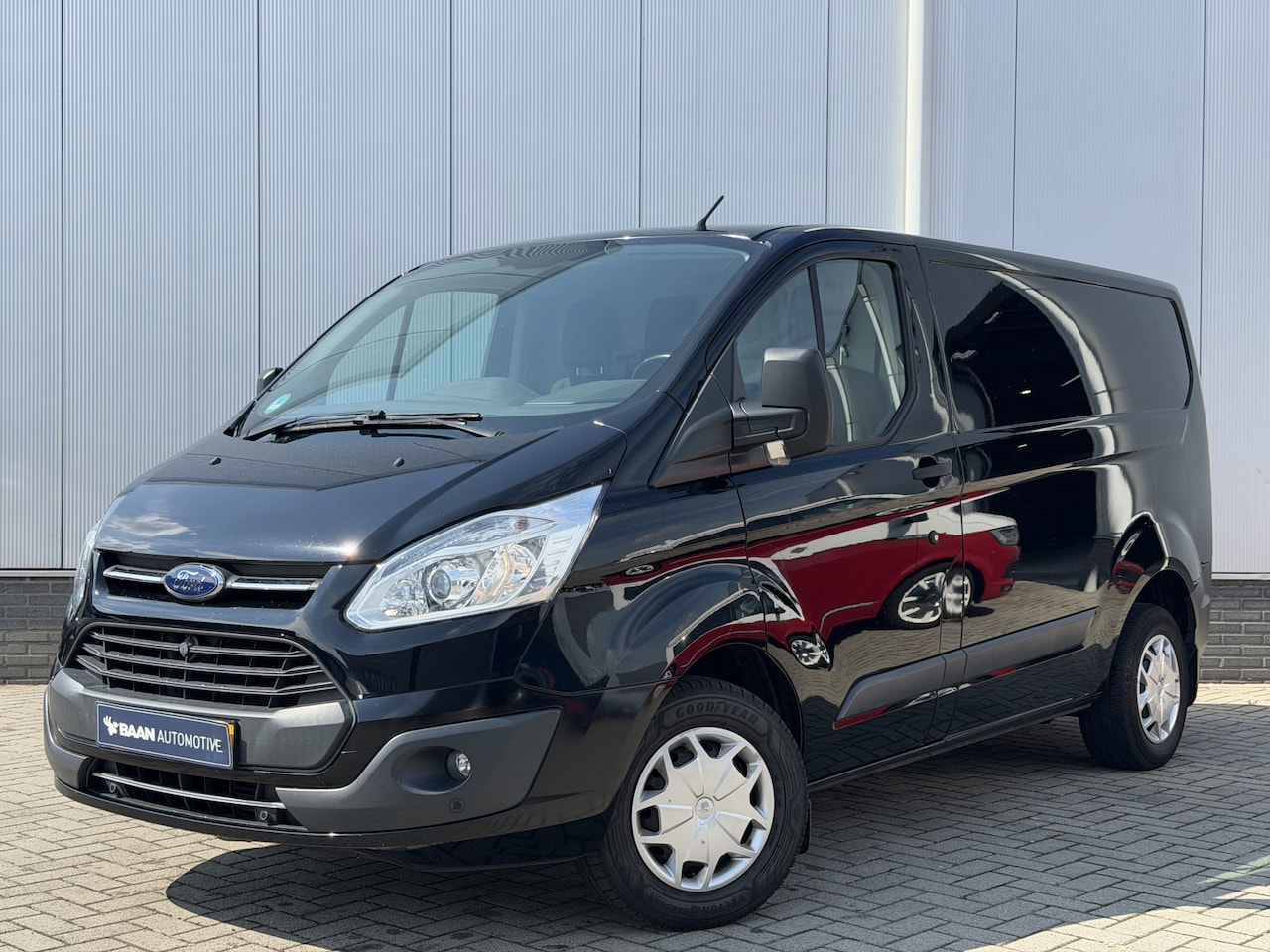 Ford Transit Custom - 270 2.0 TDCI L1H1 Trend 270 2.0 TDCI L1H1 Trend - AutoWereld.nl