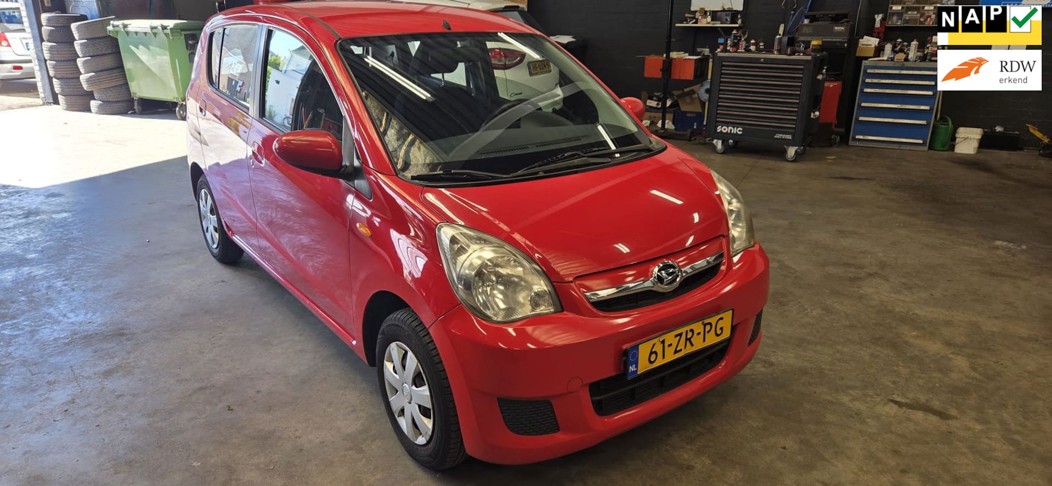 Daihatsu Cuore - 1.0 Premium automaat airco lage km stand n.a.p org Nedelands - AutoWereld.nl