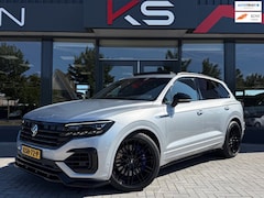 Volkswagen Touareg - 3.0 TSi eHybrid R Line 4MOTION 462PK Maxton ABT Pano Camera 22inch