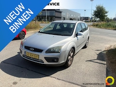 Ford Focus Wagon - 1.6-16V Futura EXPORT ONLY Airco, cruise, trekhaak
