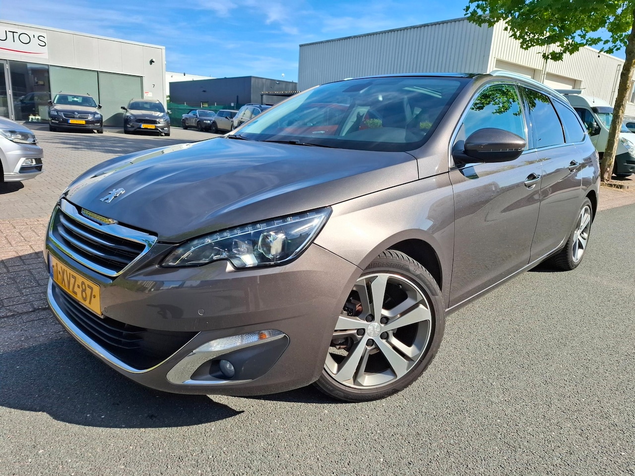 Peugeot 308 SW - 1.2 e-THP Première CLIMA/ACC/NAVI/PANO/XENON! - AutoWereld.nl