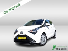 Toyota Aygo - 1.0 VVT-i x-play 1e-Eig. & Dealer-Onderh. BOVAG-Garantie. NL-Auto
