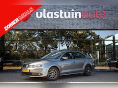Volkswagen Jetta - 1.2 TSI Comfort Executive Line