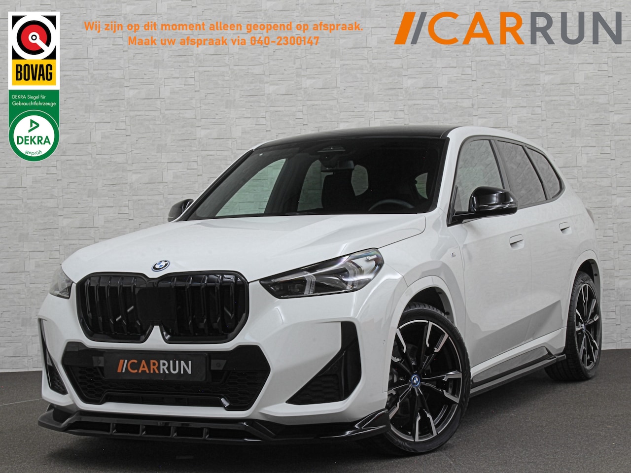 BMW iX1 - 30 313pk X-Drive M-Sport Performance | Adaptief Led | Sportstoelen | Keyless | 4WD | Adapt - AutoWereld.nl