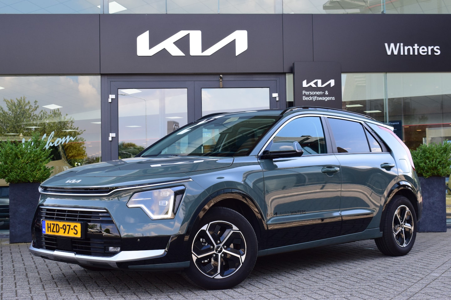 Kia Niro - 1.6 GDi Hybrid DynamicPlusLine | Schuif-/ Kanteldak | Stoel & Stuurverwarming | Dodehoekas - AutoWereld.nl