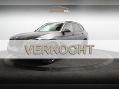 BMW X3 - xDrive30e M-Sport Dealeronderh. / Unieke kleur / M-sport kuipstoelen / Carbon interieur /