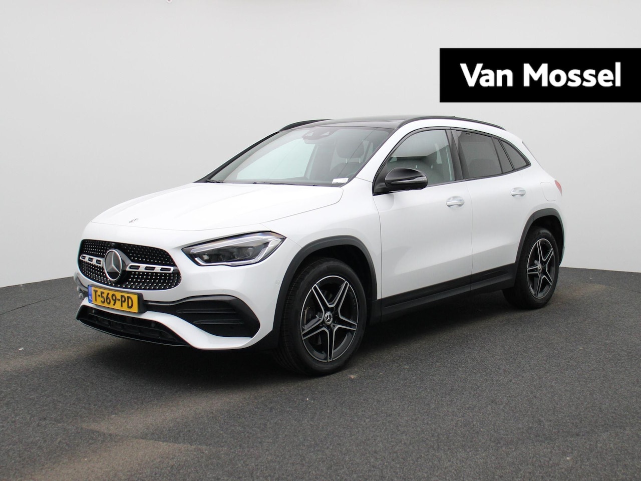 Mercedes-Benz GLA-Klasse - 250 e AMG Line Premium Plus | Automaat | Panorama dak | Navigatie | Sfeerverlichting | Mem - AutoWereld.nl