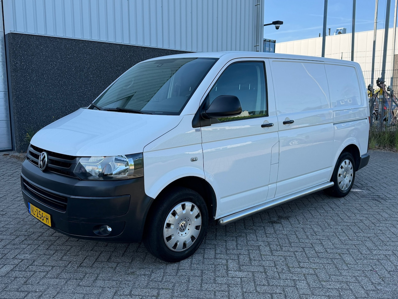 Volkswagen Transporter - 2.0 TDI L1H1 2015 KOELBUS KOELWAGEN - AutoWereld.nl