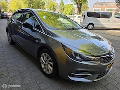 Opel Astra - 1.2 Business Edition LES AUTO INSTAP KLAAR