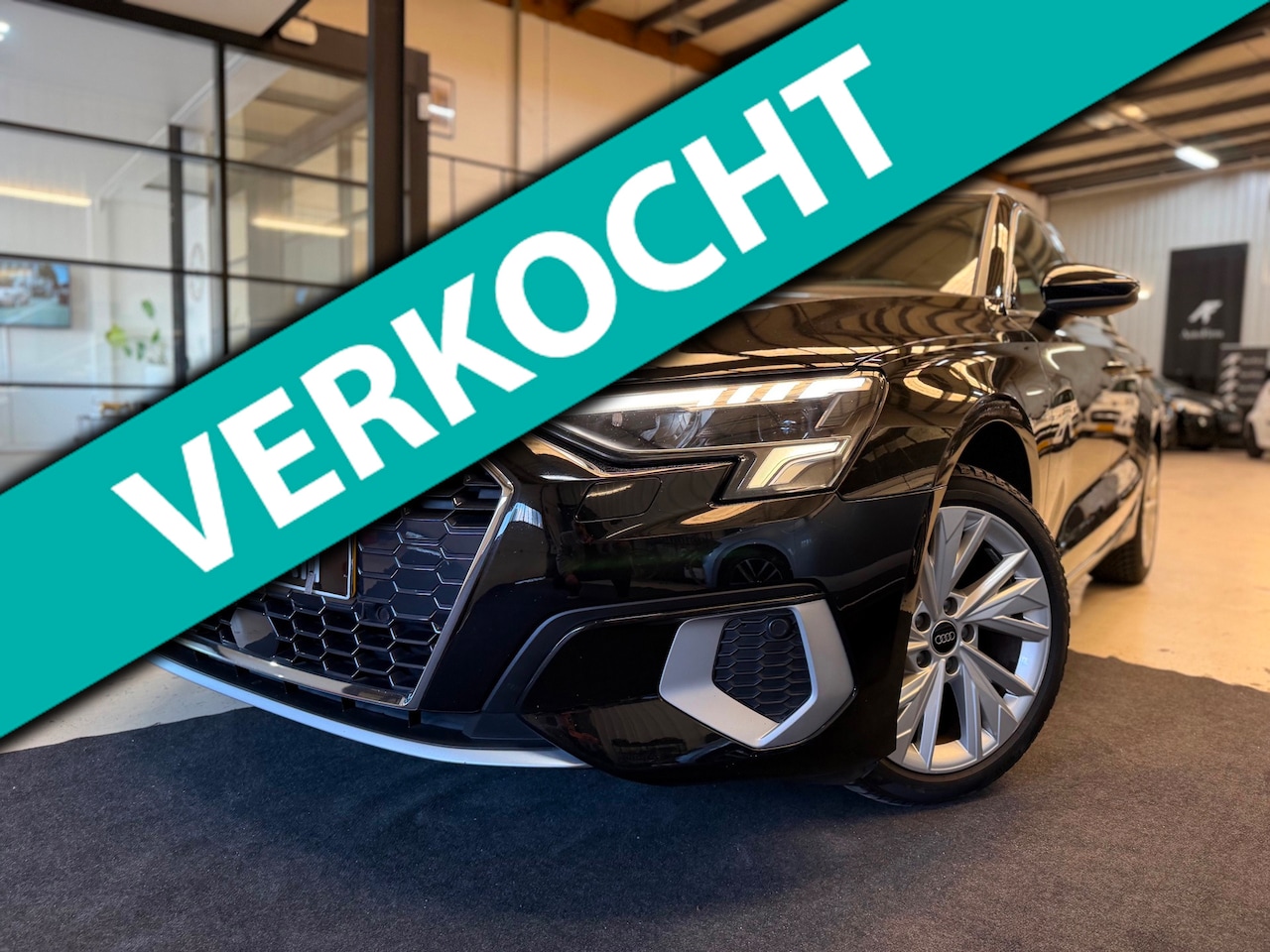Audi A3 Limousine - 30 TFSI Automaat BTW NAP 110PK CarPlay Led Cruise control Navigatie Parkeersensoren - AutoWereld.nl