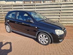 Opel Corsa - 1.2-16V Silverline Airco